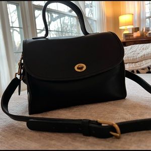 Vintage Coach Manor 1995